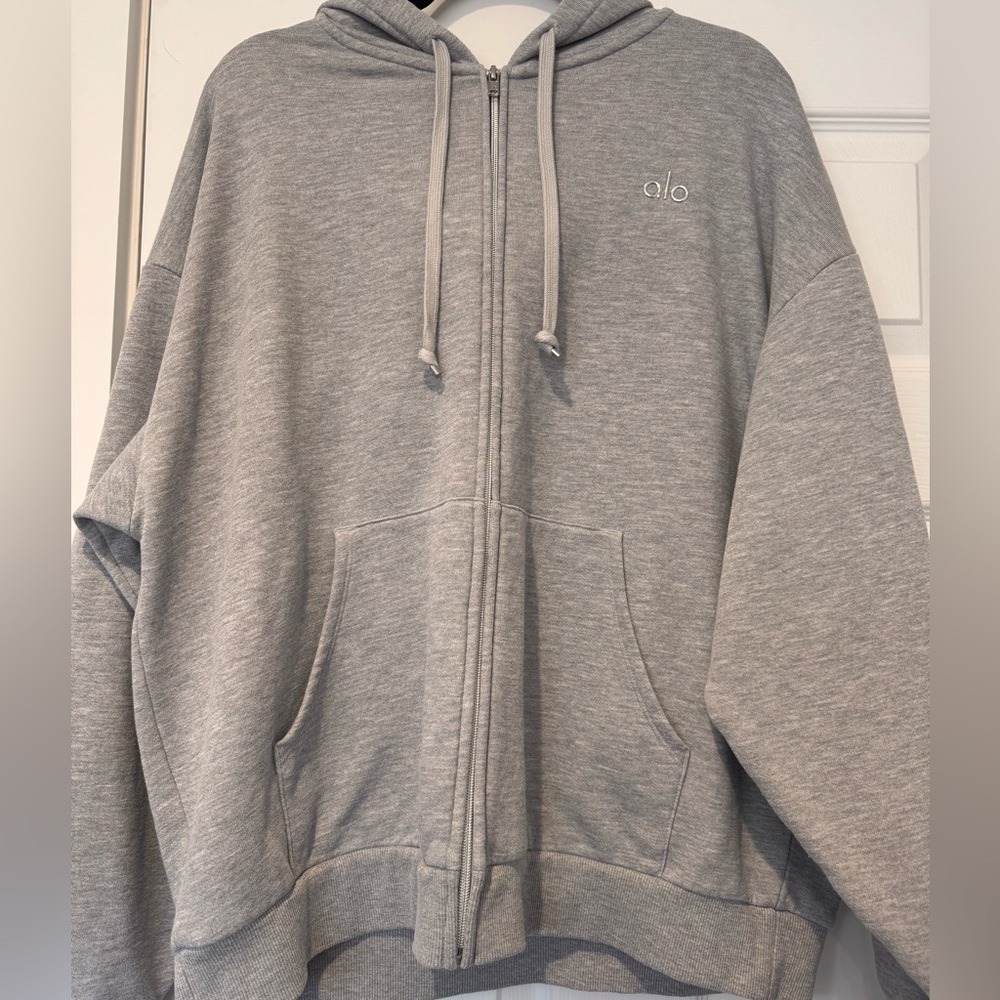 Auth.✅ ALO Yoga Accolade Full Zip in “Athletic Heather Grey” Size Large🩶 - Picture 2 of 11